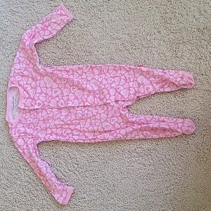 EUC Magnetic me sleeper, pink hearts